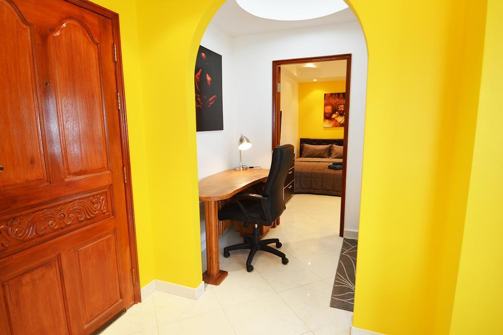 Appartement Ruamchok Ocean View à Pattaya Extérieur photo